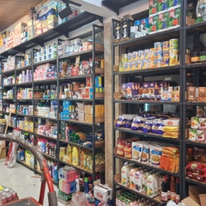 قفسه از جنس رگال و چوب